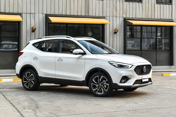 SUV blanco para moverse por Cuba